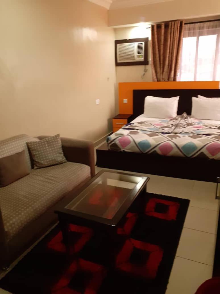 Alluring View Hotel - Toyin Sreet Ikeja Room photo